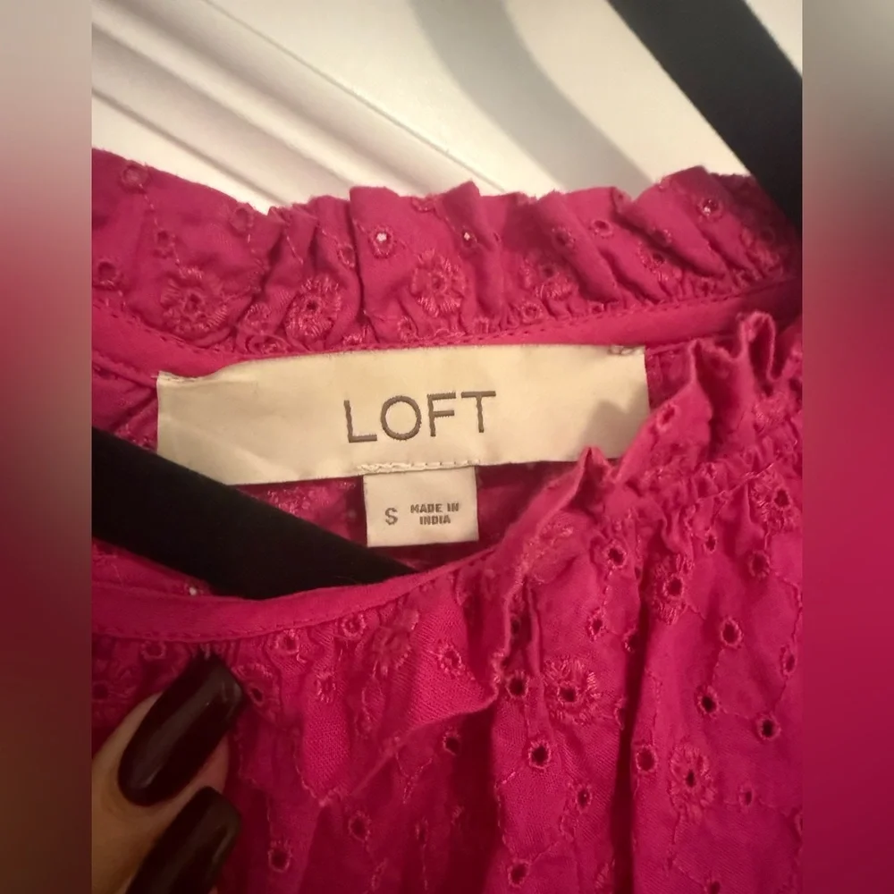 LOFT PINK EYELET RUGFLE COLLAR PUFF SLEEVE PEASANT BLOUSE EUC